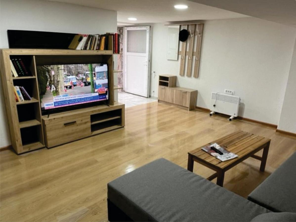 Demo'S Place Gusinje Экстерьер фото
