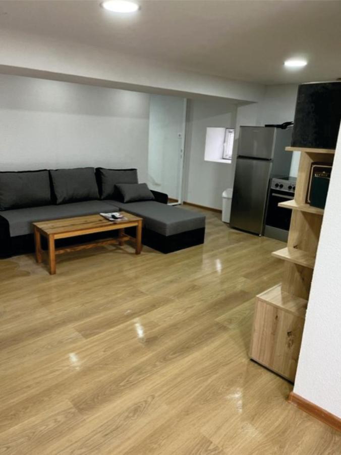 Demo'S Place Gusinje Экстерьер фото